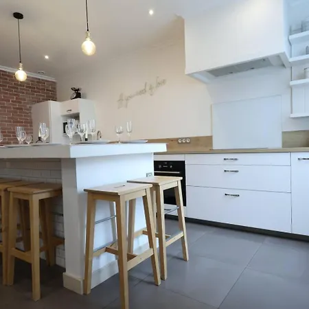 Lenoir Magnifique Maison 8 Pers Avec Terrasse Apartment Reims