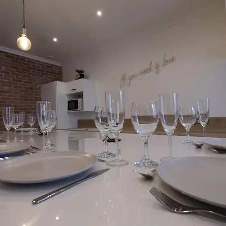 Lenoir Magnifique Maison 8 Pers Avec Terrasse